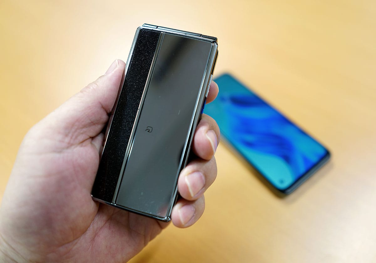 docomo らくらくホン F-41Fセット ネイビー docomo らくらくホン F-41F