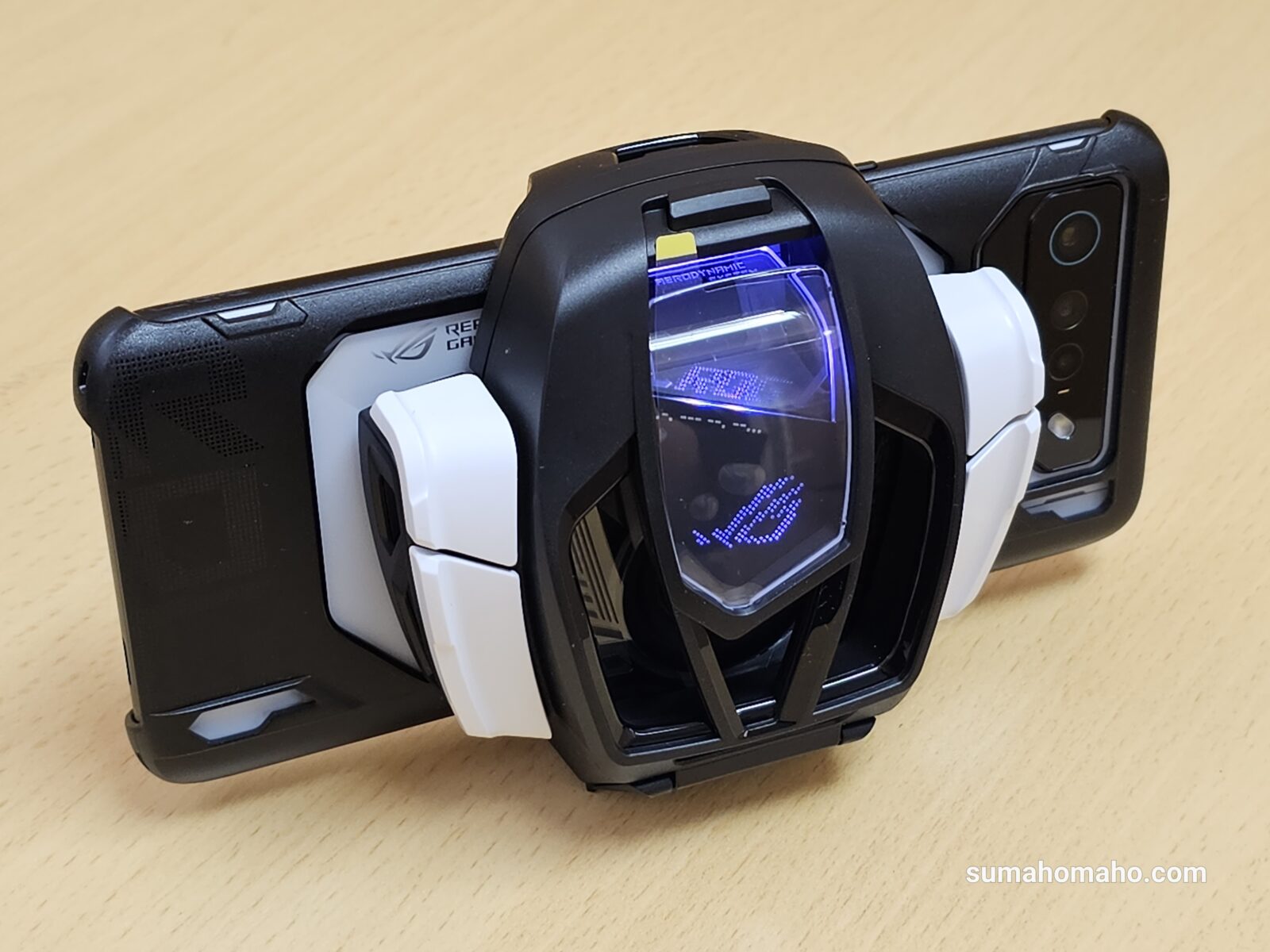 コ*読様 ASUS ROG Phone 7 ultimate 本体 クーラー無し 圧倒的な性能と