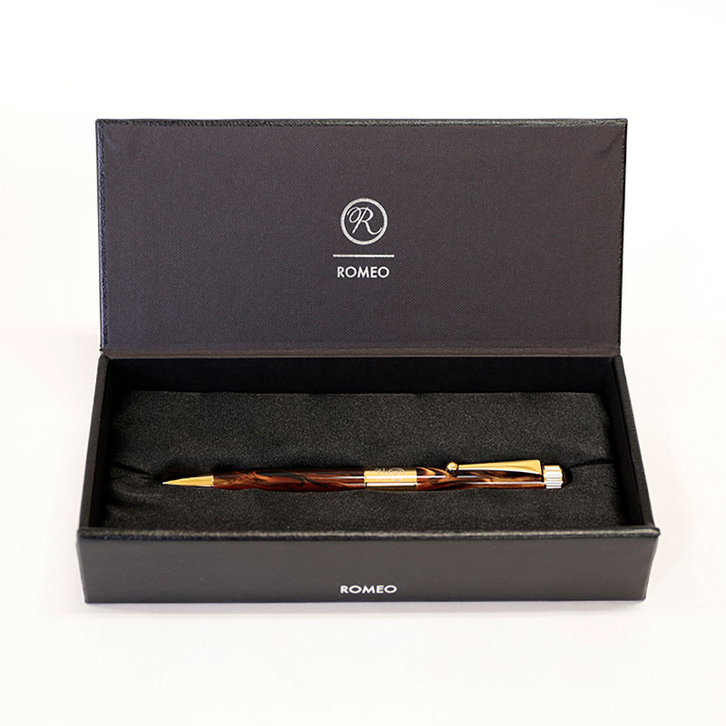 伊東屋のロメオNo.3に2024年限定カラー「ROMEO No.3 ボールペン