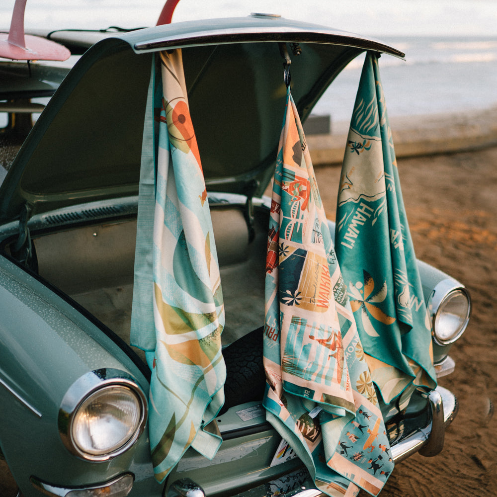 KAMA'AINA' by Nick Kuchar – Surfer Towel