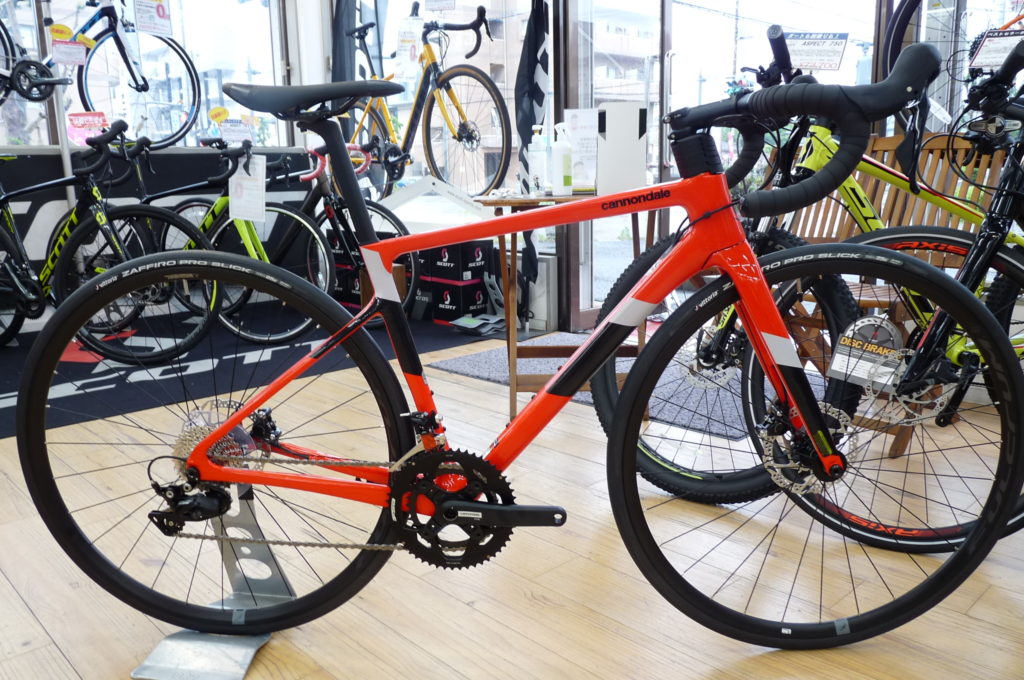 CANNONDALE SUPERSIX EVO CARBON DISC 105 フルモデルチェンジの
