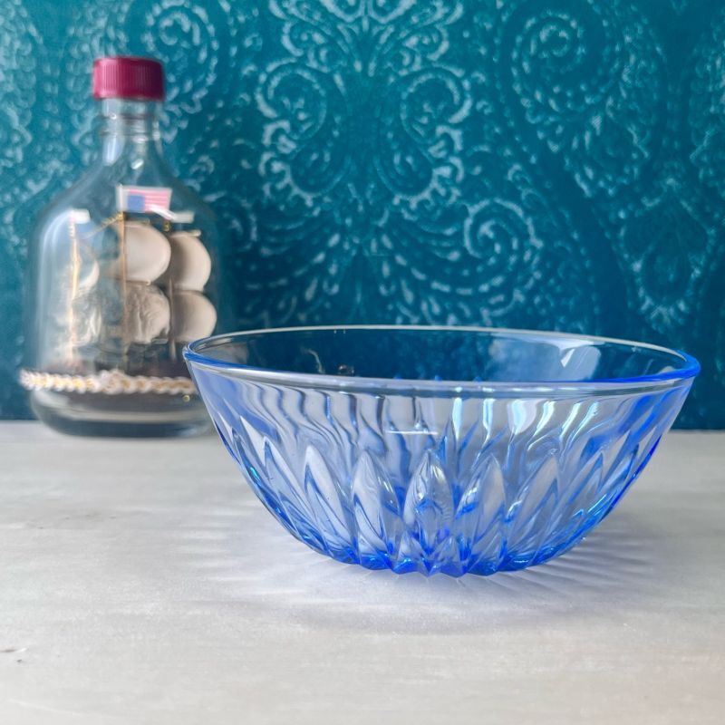 Lalique 青い葉形ガラス皿 箱付き Lalique 青い葉形ガラス皿 箱付き