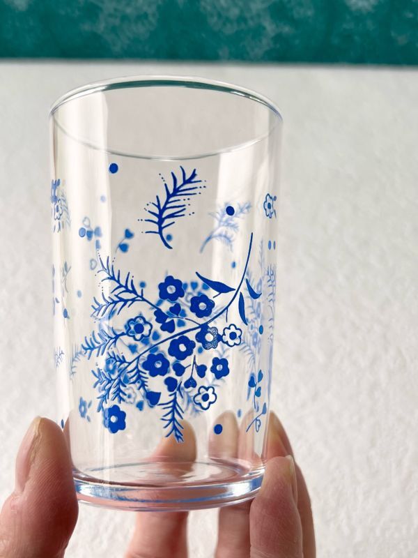 レトロなグラス 花柄タンブラー ブルー小花