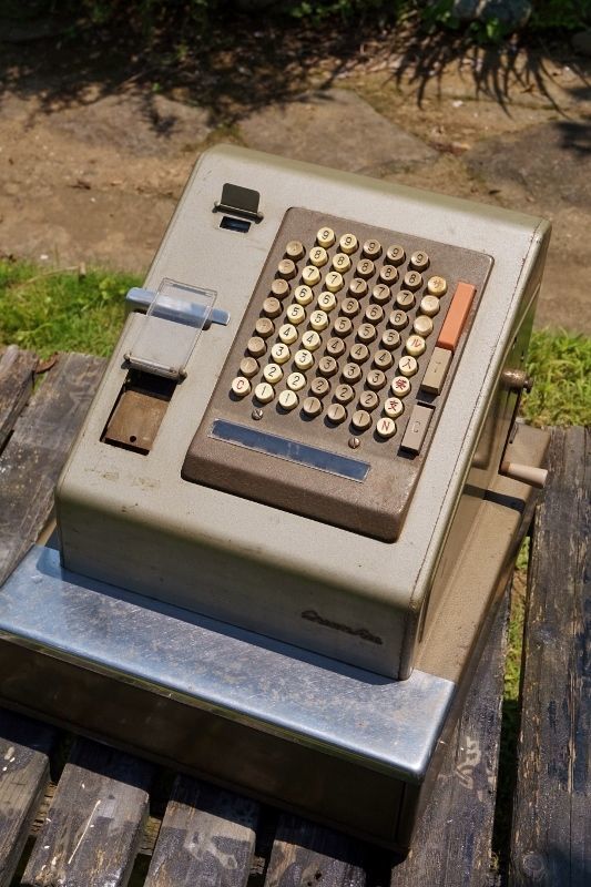 送料込み☆昭和レトロ【レジスター】キング工業 KM-22 送料込み☆昭和