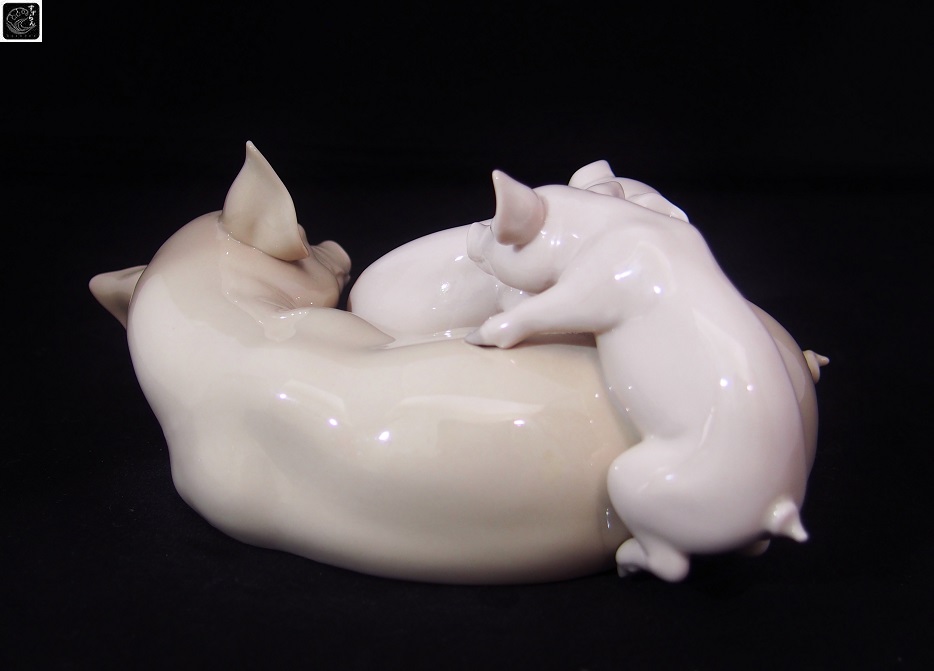 リヤドロ】【豚の親子】【絶版】【5228】