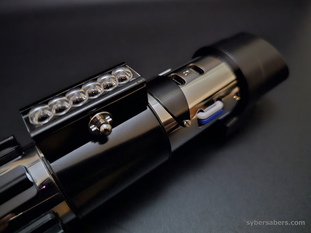 LGT カスタムライトセーバー ダースベイダーモデル ｜SYBERSABERS